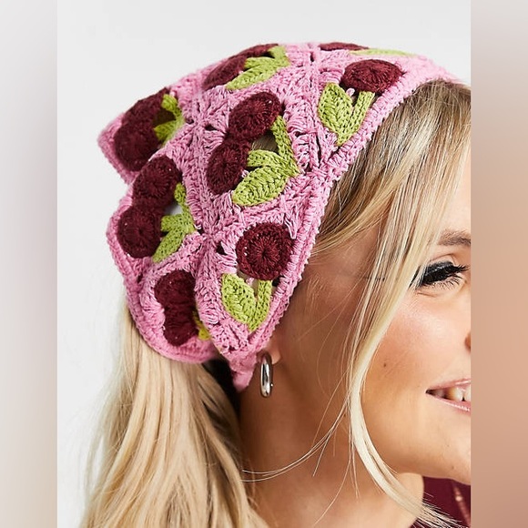 Urban Outfitters Cherry Knit Headscarf - Picture 10 of 12